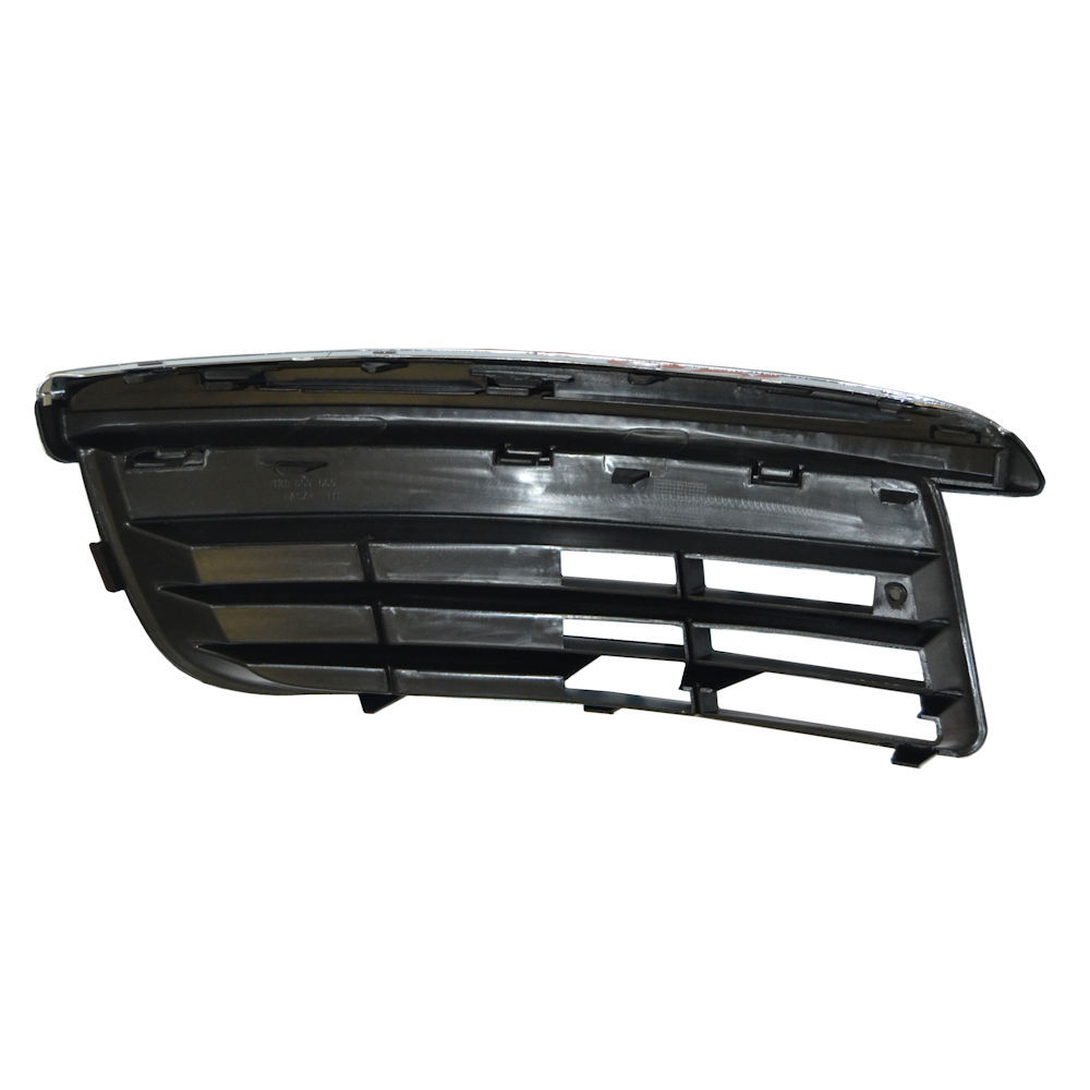 Grila bara fata Vw Jetta, Vw Golf V Variant 1K 2005-2010, Stanga, capac proiector ceata fara decupaj , complet cu element cromat