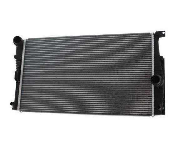 Radiator racire Bmw Seria 1 F20/21, 2011- (M135i; 125i), Seria 3 (F30/F31, F34) 2011-2019 (320i, 335i, 328i); Seria 4 F32/33, 2013- (428i; 435i), Motorizare 2.0 T; 3,0 R6 T Benzina,transmisie automata, 600x350x34 mm, VALEO