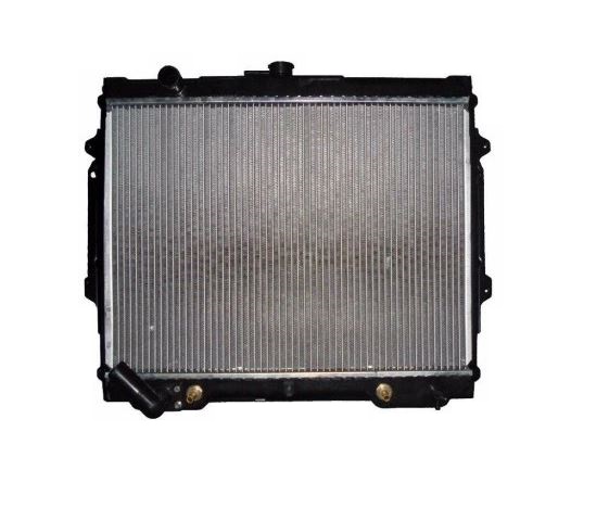 Radiator racire Mitsubishi Pajero, 12.1990-05.1997, motor 3.0 V6, 110/136 kw; Pajero, 11.1997-04.2000, 3.0 V6, 130 kw, benzina, cutie manuala, cu/fara AC, 578x425x26 mm, aluminiu brazat/plastic,