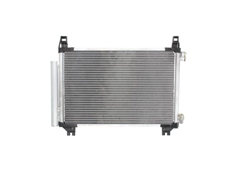 Condensator climatizare Toyota Yaris (XP130), 09.2011-08.2014, motor 1.3, 74 kw benzina, cutie manuala/CVT, full aluminiu brazat, 530(485)x335(310)x16 mm, cu uscator si filtru integrat